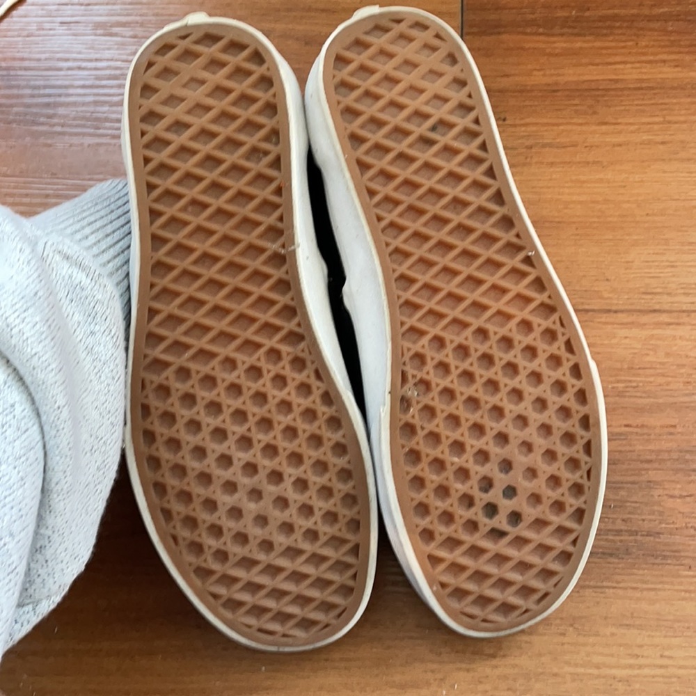 Black leather slip-on vans - Picture 3 of 5